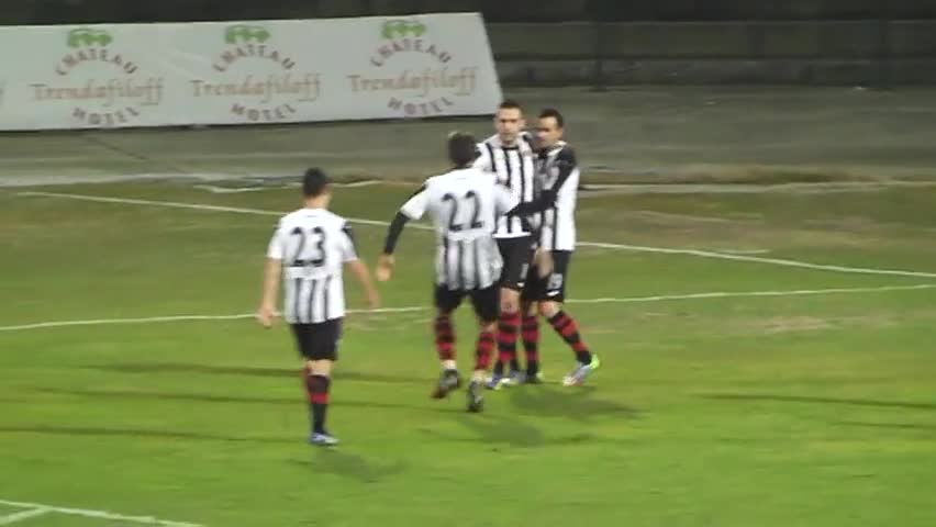 Локо Пд победи Литекс, меле на терена през първата част