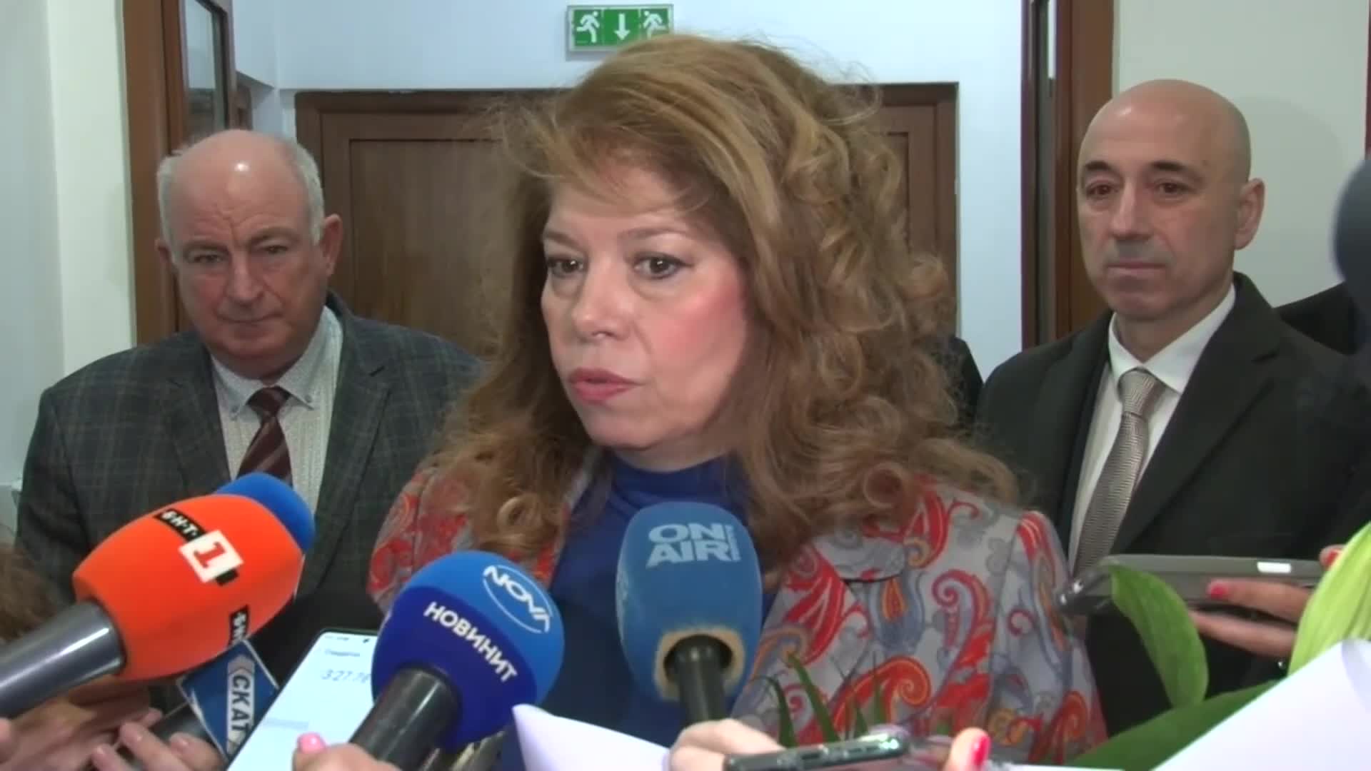 Илияна Йотова:Малко странно е, че вотът на недоверие е за външната политика, но това е право на всяк