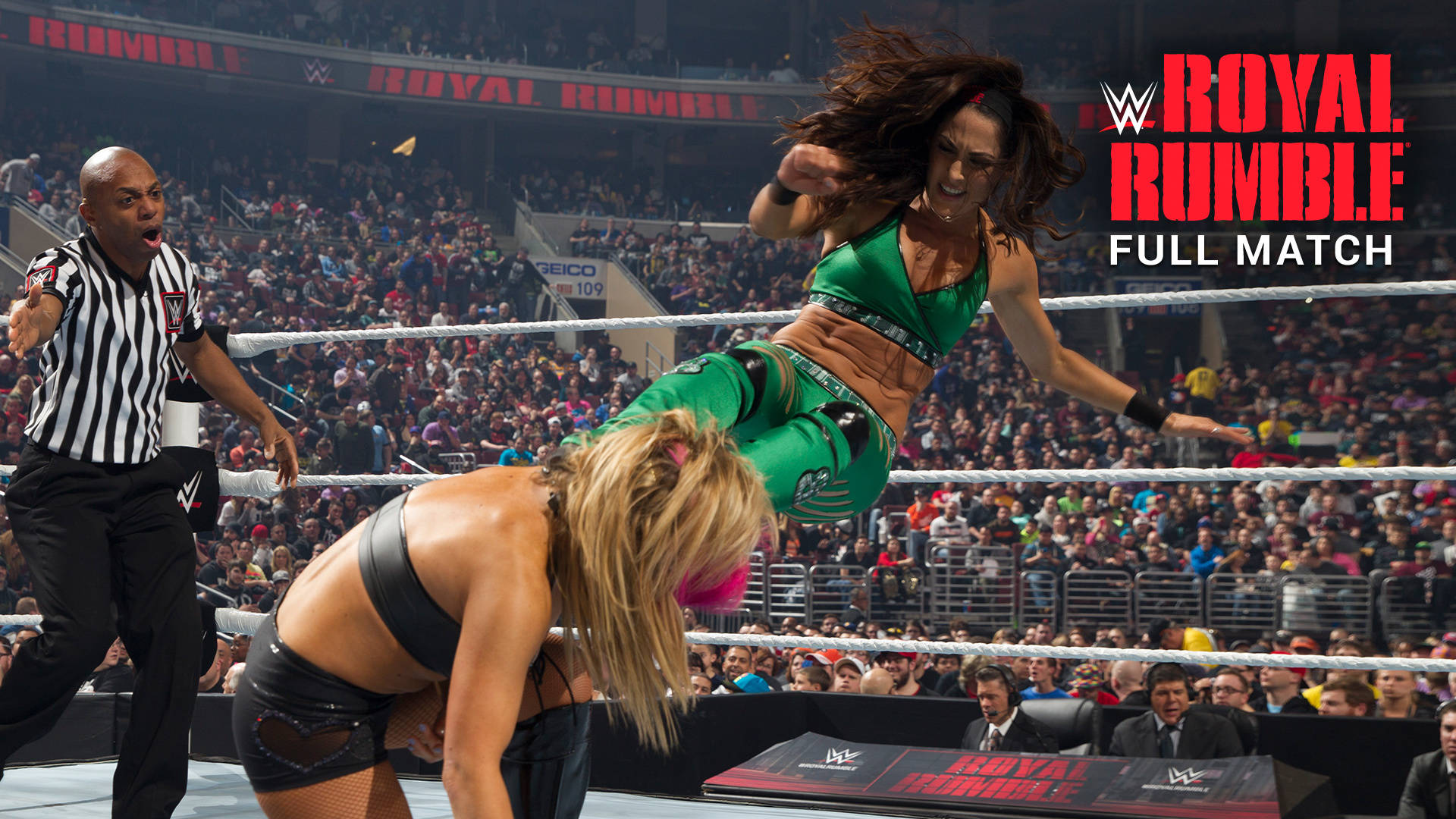 Близначките Бела срещу Пейдж и Наталия: Royal Rumble 2015