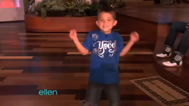 6 годишно хлапе танцува супер готино