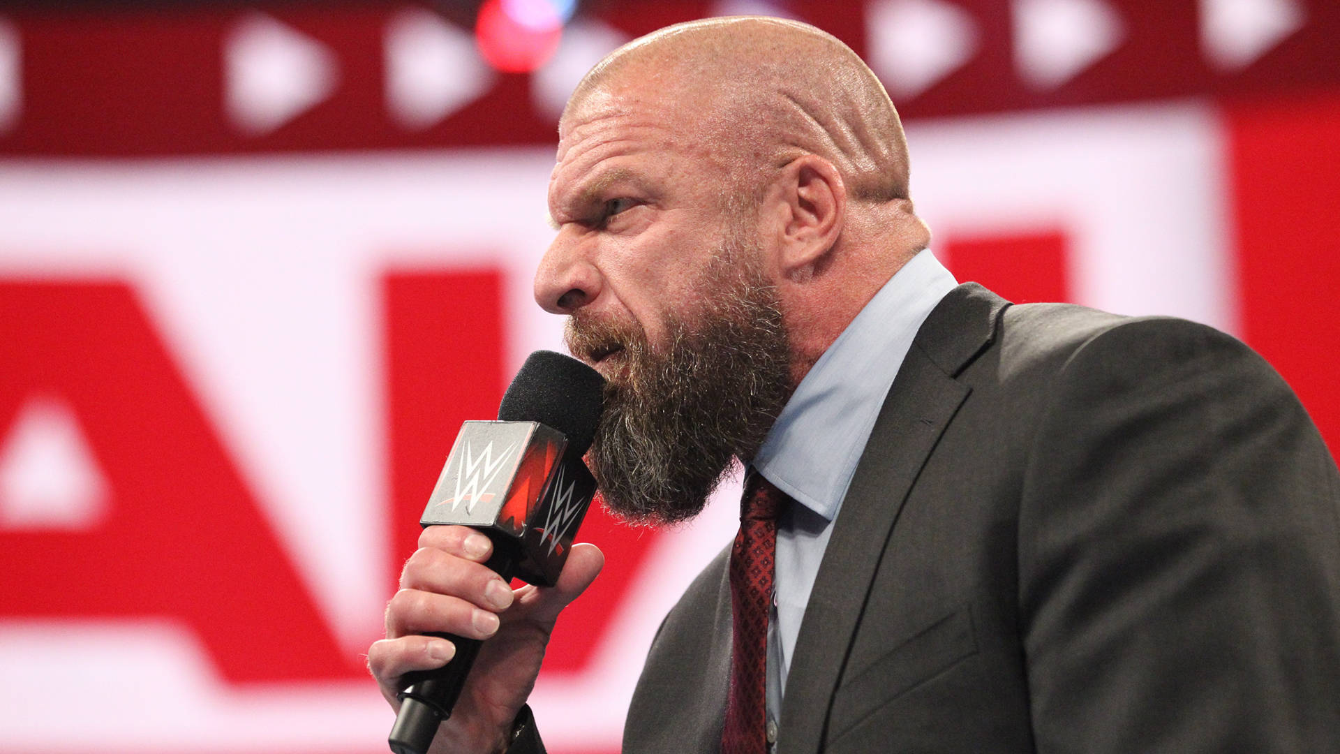 Защо Трите Хикса все още е бесен на The Undertaker?