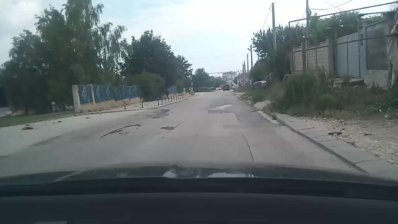 Изровен асфалт от пороя