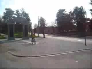 Каране На Задна Гума С Колело