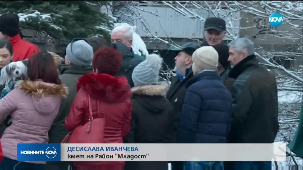 ПРОТЕСТ В "МЛАДОСТ": Ще се появи ли сграда в градинка?