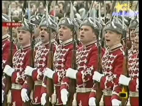 Господари На Ефира - Куче Тича На Парад! 12.05.2008