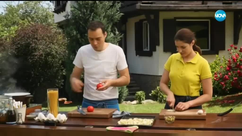 Спагети със сос от домати и патладжани - Бон Апети (02.08.2018)