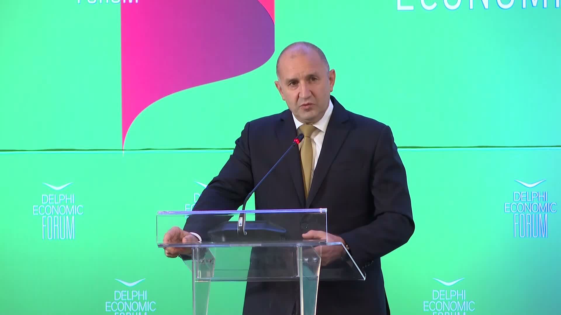 Румен Радев: В Бюджет 2027 залагаме оздравяване на публичните финанси, подкрепа за бизнеса и повече средства за отбрана