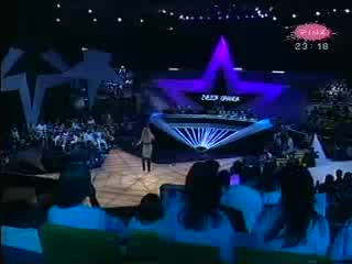 Lepa Brena - Udji Slobodno (zvezde Granda 2008)  БГ Субтитри