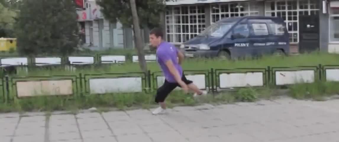 Българин Изуми Света С Уменията си !!!