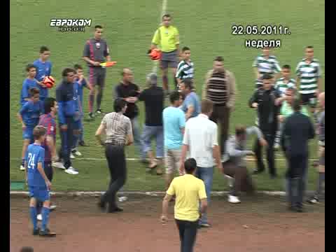 Боримиров се бие на детски футболен турнир