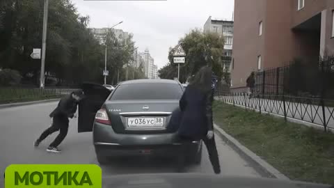 Ето как се крадат коли в Русия