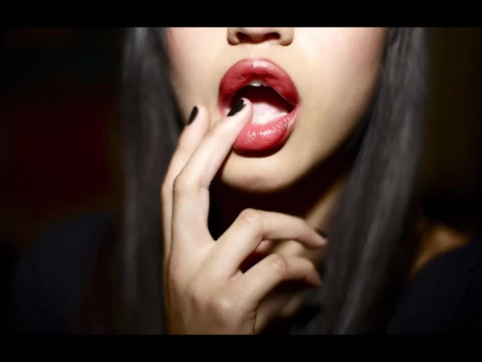 »» • House Music • «« Showtek & Noisecontrollers - Get Loose (tiеsto Remix)