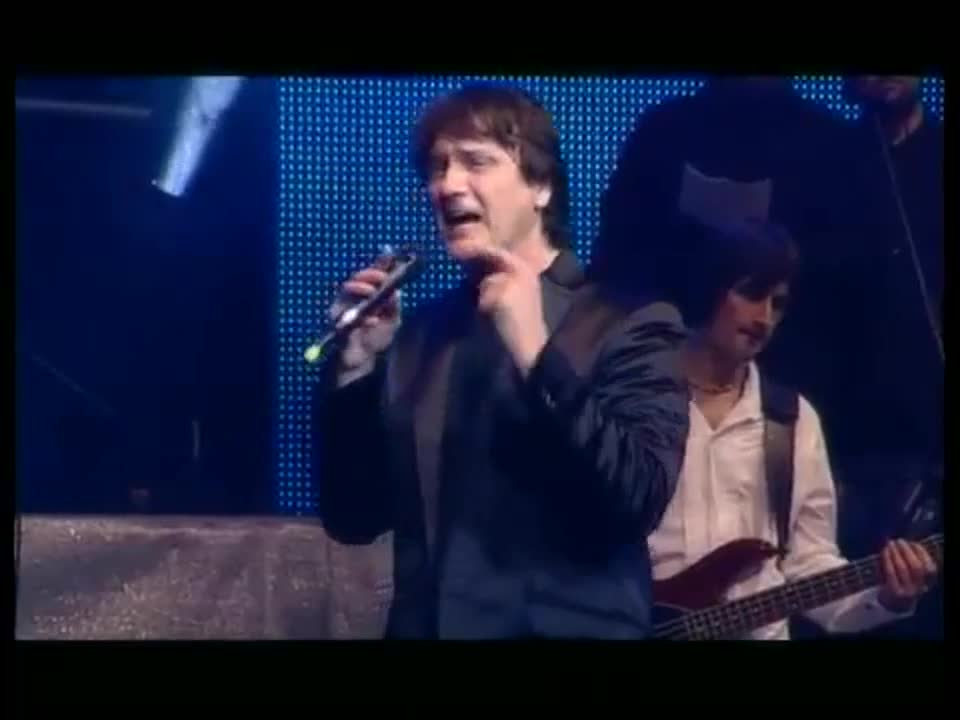 Здравко Чолич - Песен Моя -   Превод (live) - ( Загребска Сцена 08.03.2008)