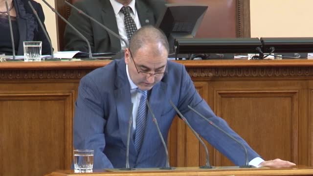Цветанов: Финансовите експерти на ГЕРБ овладяха кризата "КТБ"