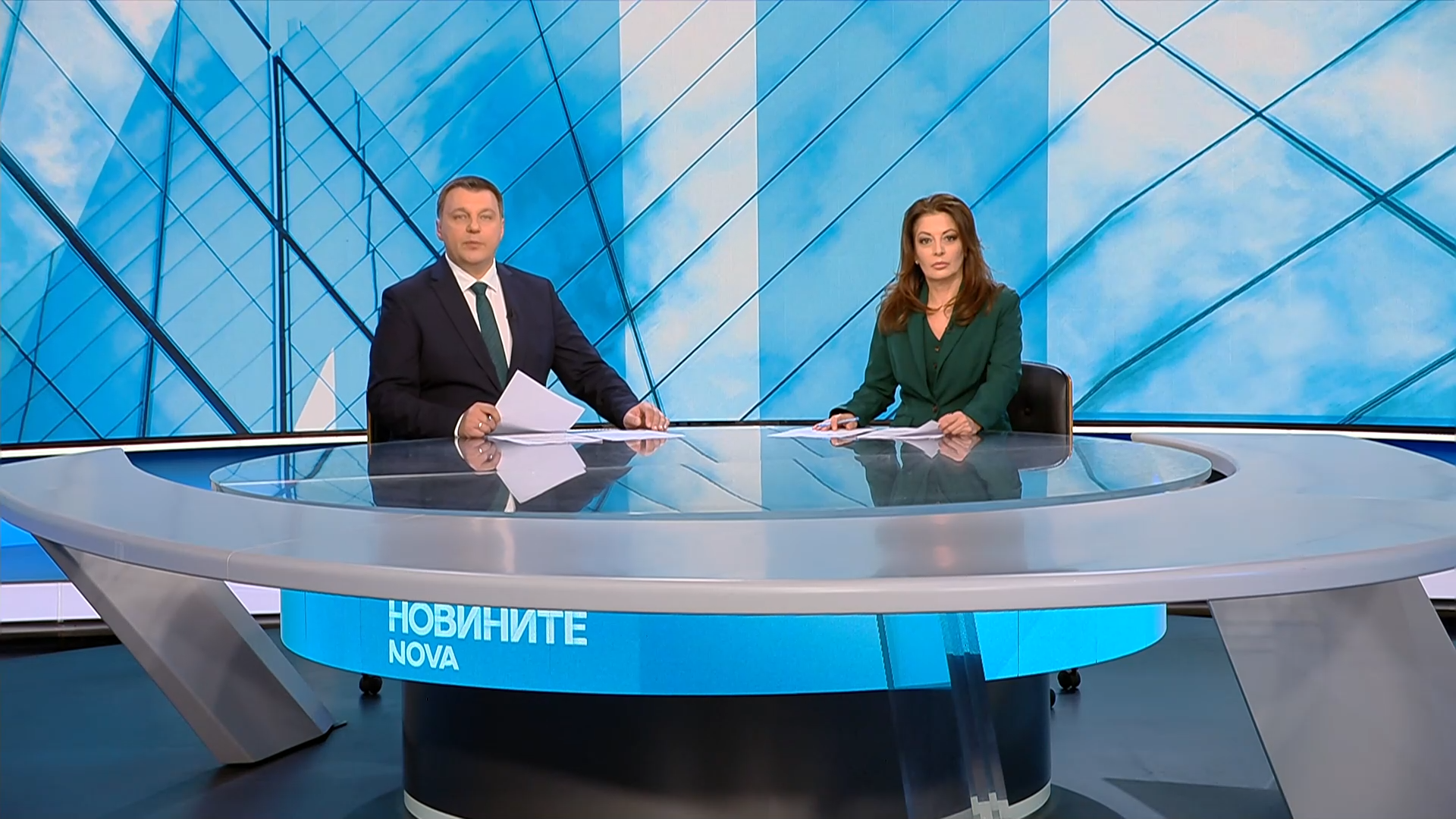 Новините на NOVA | Централна емисия | 17 окт. 2026