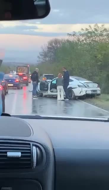 Един човек загина в катастрофа на пътя София - Варна