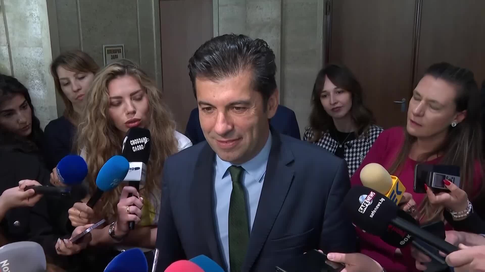 Кирил Петков: Референдумът, предложен от президента, е незаконен