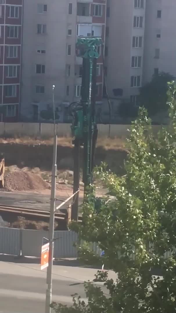 Невероятен шум