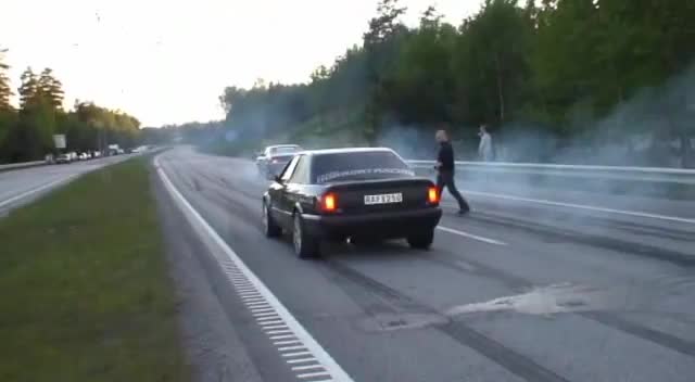 Ауди s4 100 c4 600кс. vs Шеви нова 850кс.