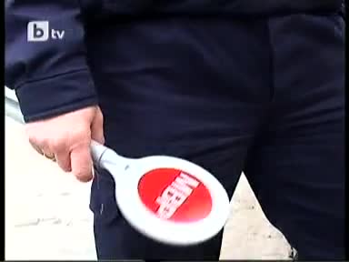 пиян не спира на патрулка в бургас... 
