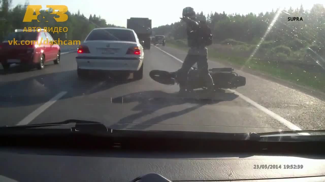 Защо много хора не обичат мотористите