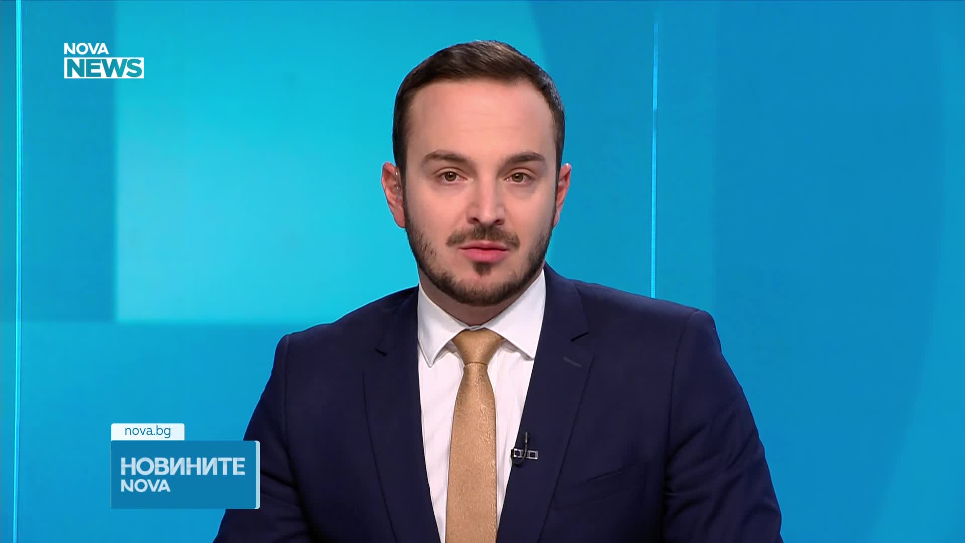 Началникът на отбраната адмирал Емил Ефтимов е подал рапорт за освобождаване от военна служба