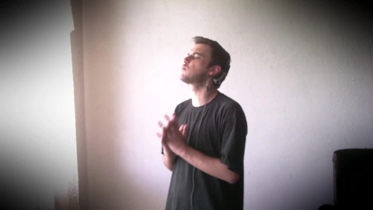 Българин изпълнява 2pac - Changes (cover)