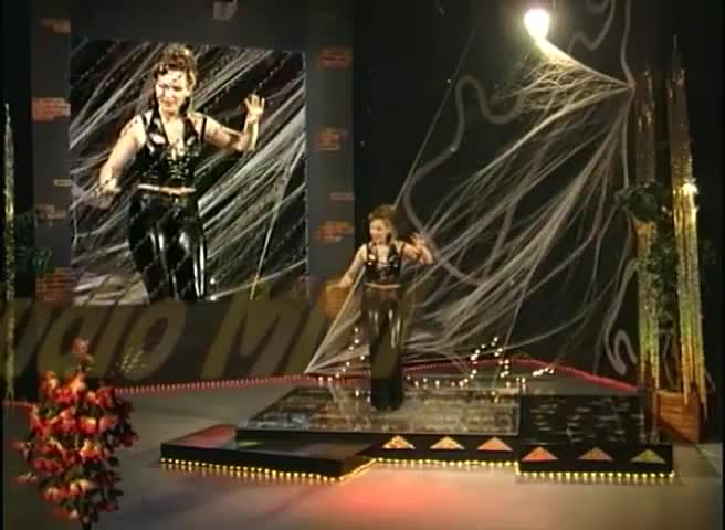 Sneska Aleksic - Put pod noge