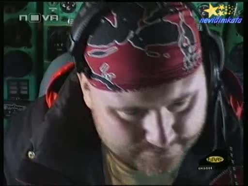 Big Brother 4-Филип Говори С Жена С В Изповедалнята!03.10.2008