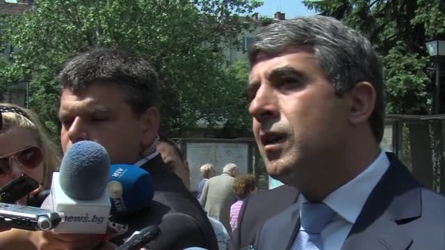 Плевнелиев: Аз съм част от отбора на българите, които се борят