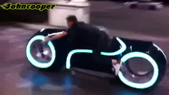 Моторът от филма Tron