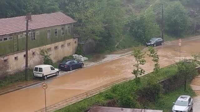 "Моята новина": Гребната база в Мадан
