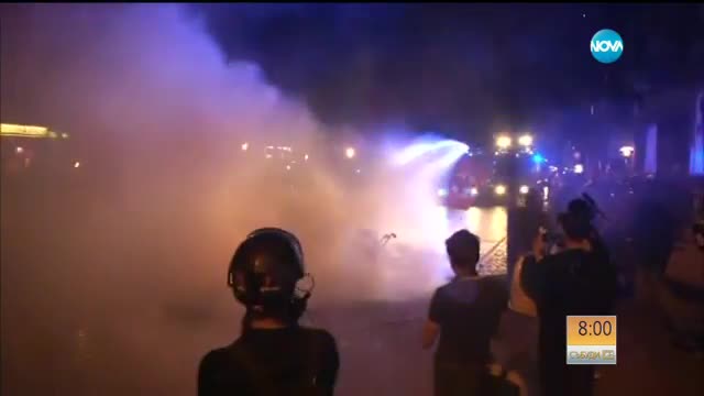 200 полицаи са ранени при протестите заради срещата на Г-20