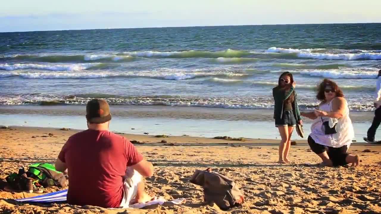 Момче изчезва от плажа !!! Луда шега.
