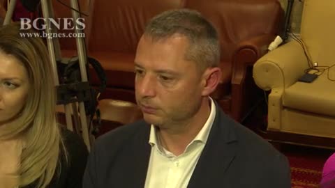 Предлагат да бъде отнета дерогацията на „Лукойл“