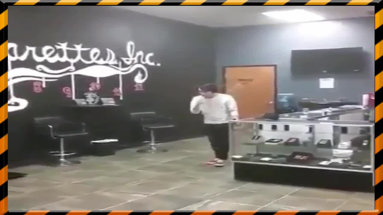 Готини трикове с цигарен дим