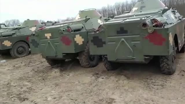 Руската армия твърди, че е превзела военната база в Херсон