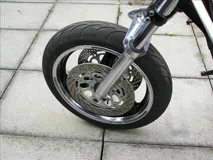 Suzuki GSXR 750 Slingshot Street Fighter
