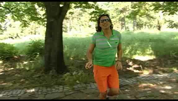 Деян Икебаната - В Гората - Xuт!!! (in the forest) 2010 