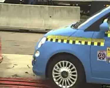 Crash Test - Челен Удар - Audi Q7 Vs Fiat 500