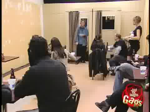 Най - уникалната гавра ! Скрита камера в Магазин !! 100 % смях ~