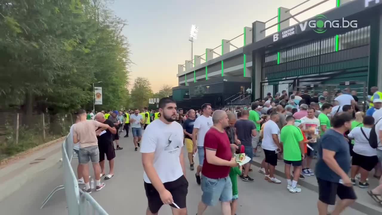 Сериозна подкрепа за Лудогорец на "Хювефарма Арена"