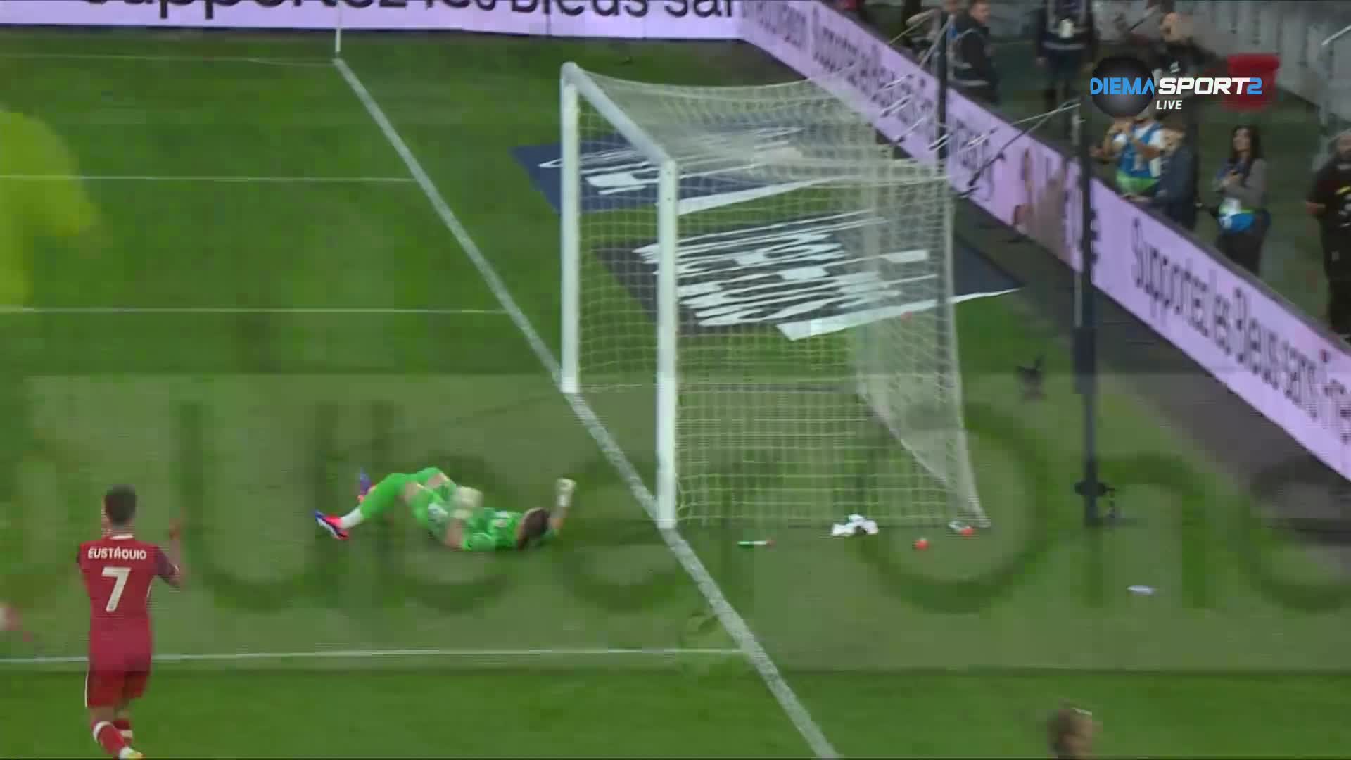 Франция - Канада 0:0 /първо полувреме/