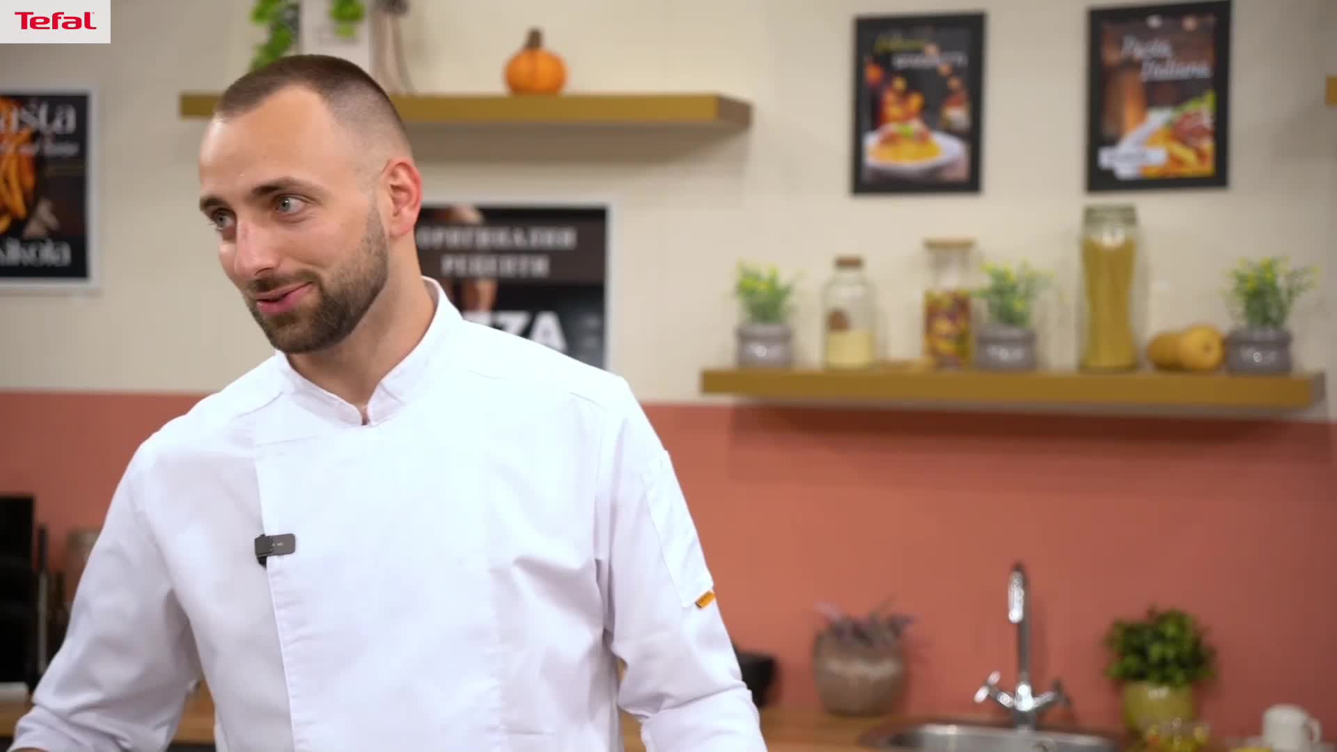 Сладкарят Иво Сарамандов от Hell's Kitchen приготвя Креп Сюзет за начинаещи