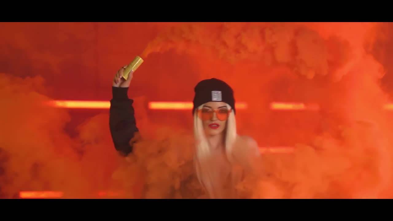 Zvezdana - Sama (Official Video 2018)