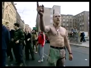 Много Див танц на Техно викинг 