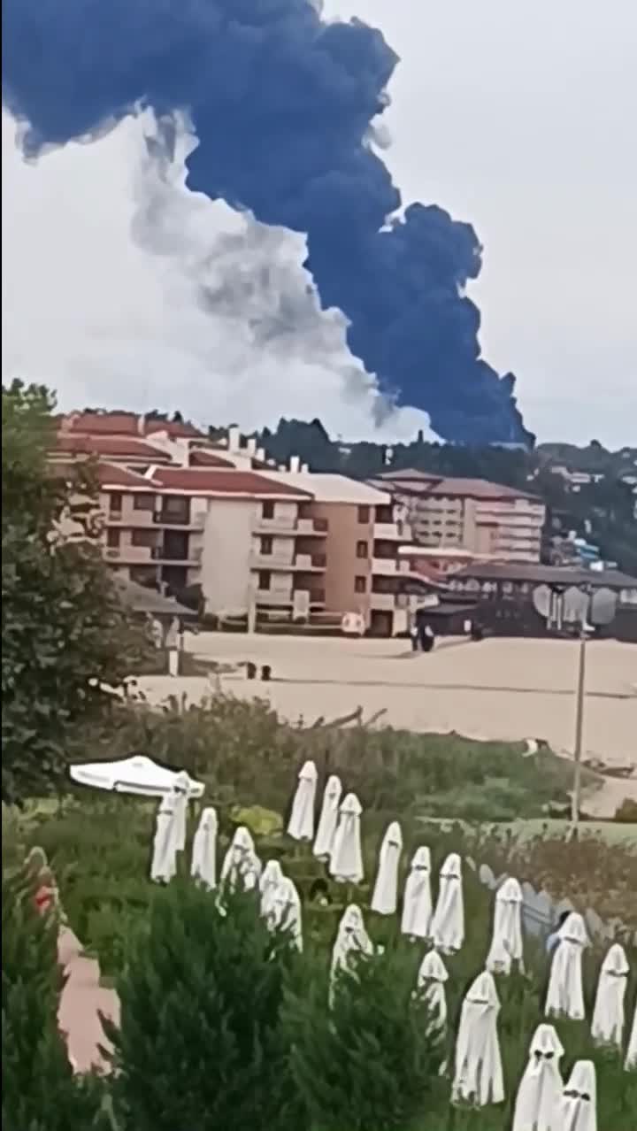 Чужденец почина при пожар в стопанския двор в Бяла, обявиха бедствено положение