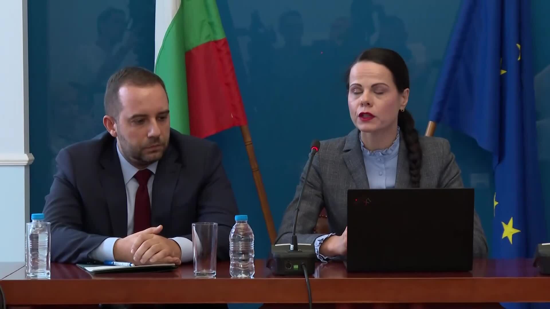 Установиха над 30 сайта, предлагащи неразрешени лекарствени продукти, включително пептиди