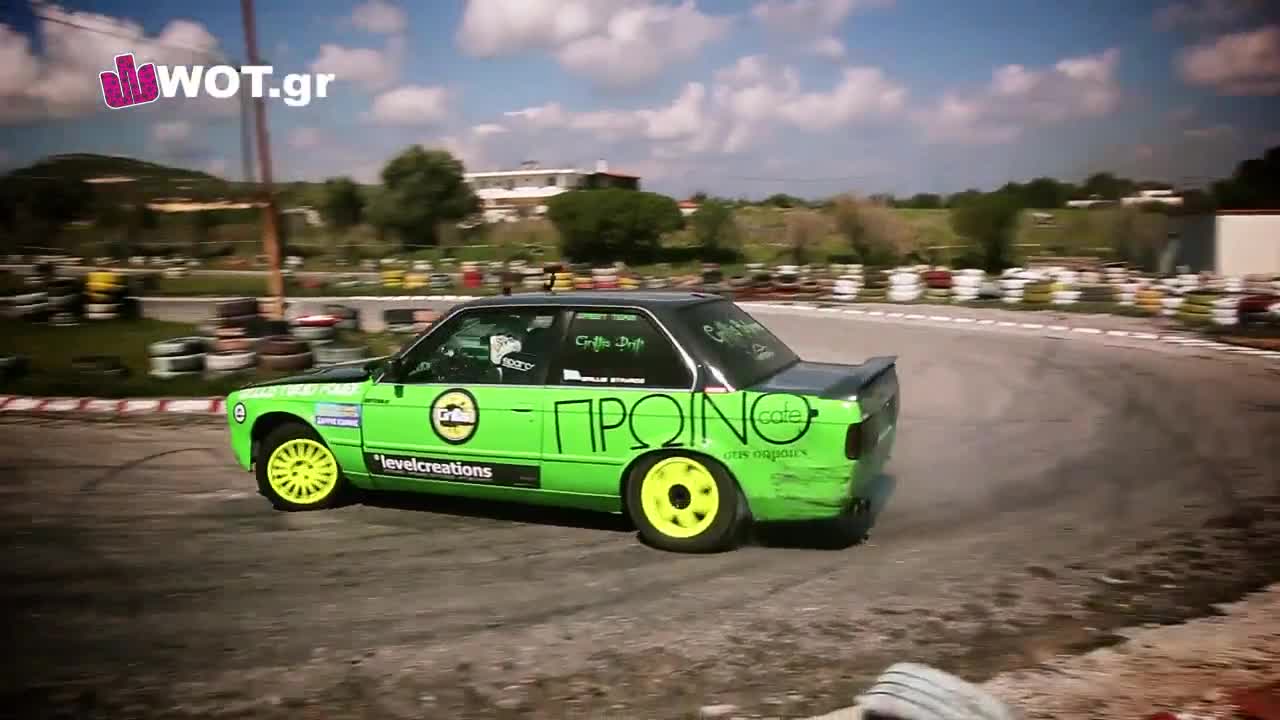 9 годишен разцепва от дрифт E30-ка