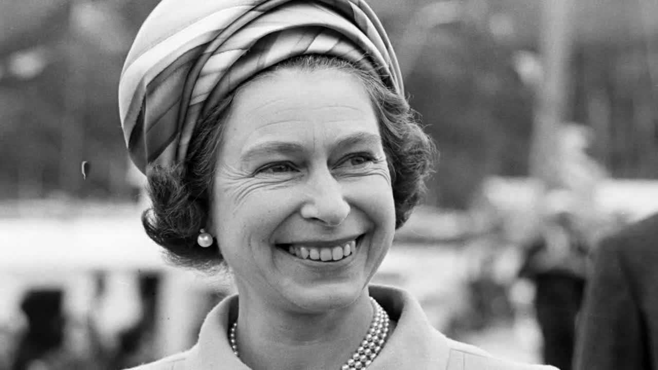 Кралица Елизабет II навърши 90 години